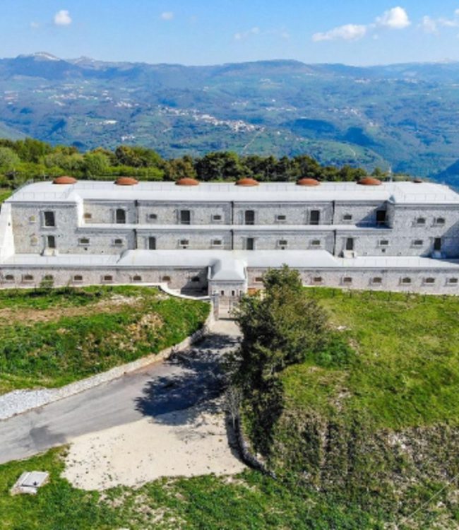 Forte Monte Tesoro: il recupero di un patrimonio storico, architettonico, ambientaleSant’Anna d’Alfaedo, Veneto, Italia